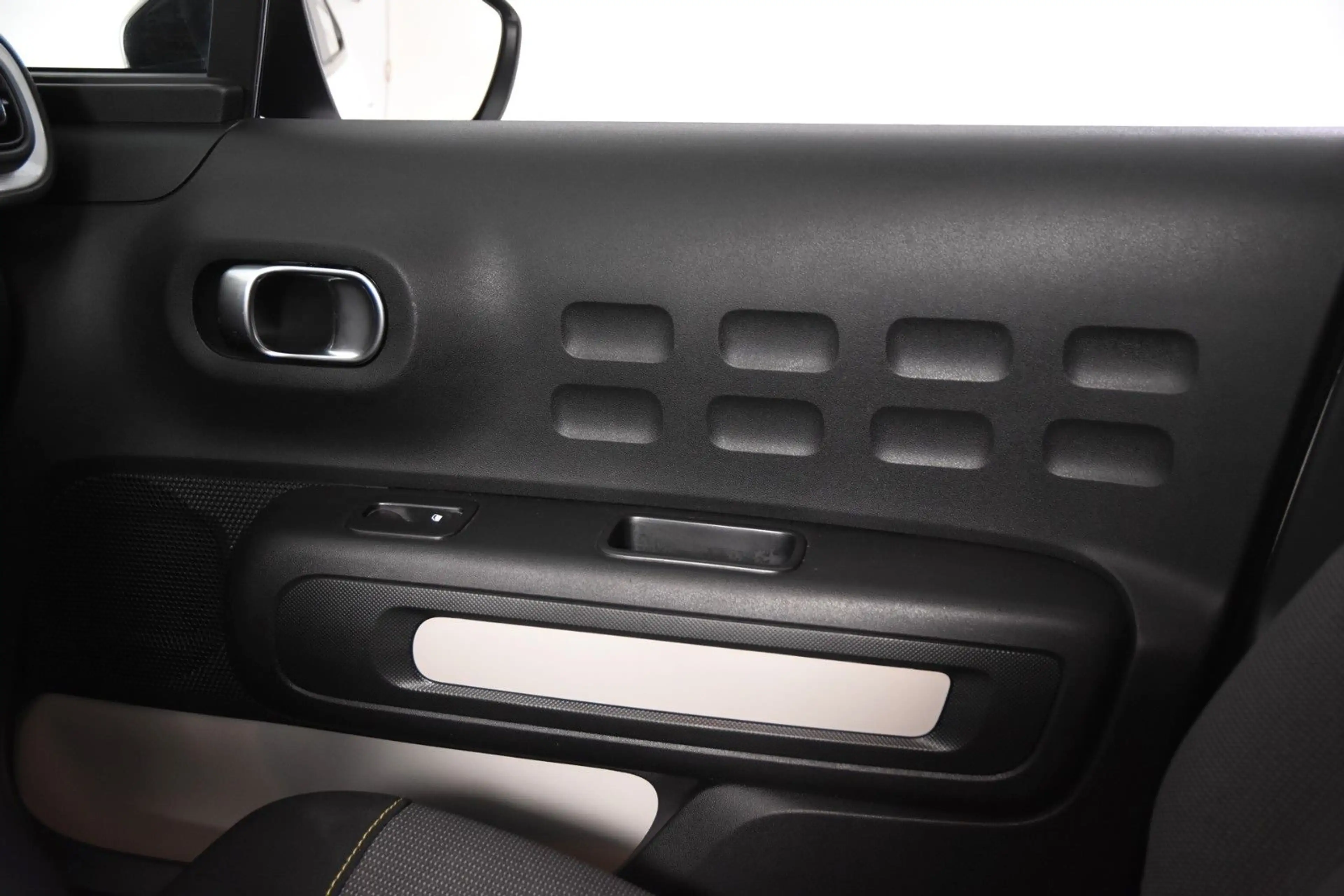 Citroen C3 FEEL *1.Hand*Navi*Carplay*Park ass.* — photo 10
