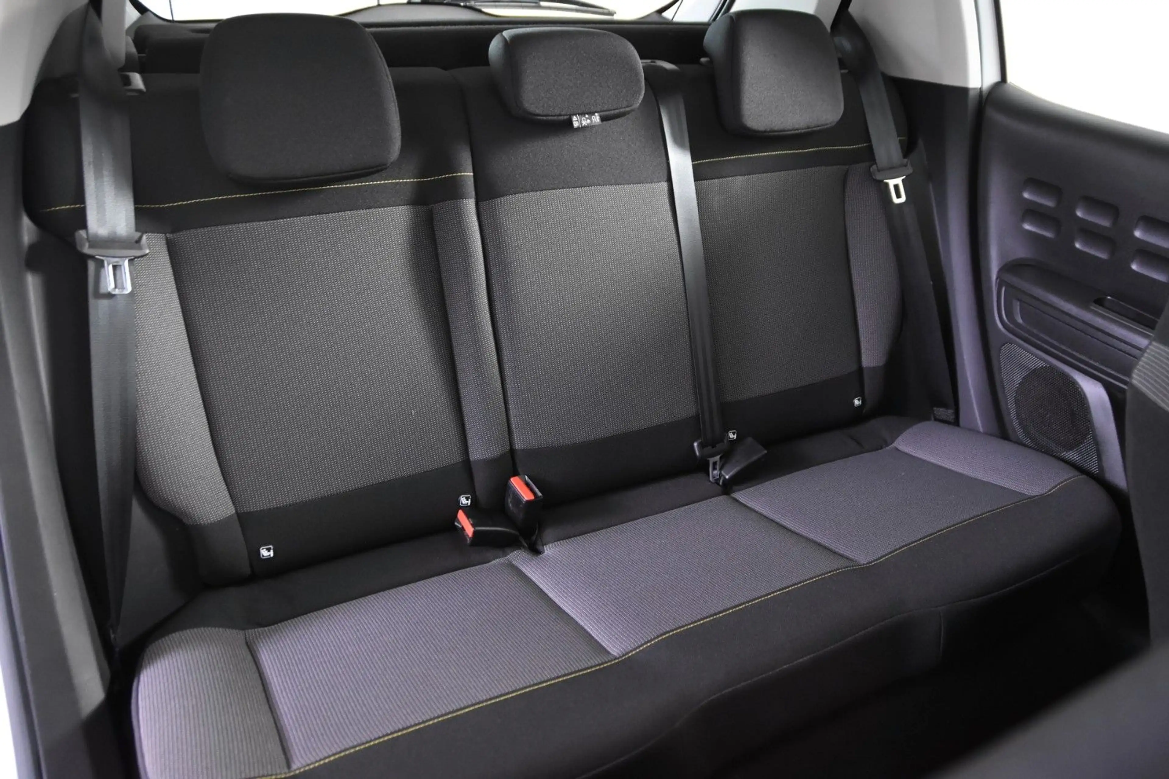 Citroen C3 FEEL *1.Hand*Navi*Carplay*Park ass.* — photo 11