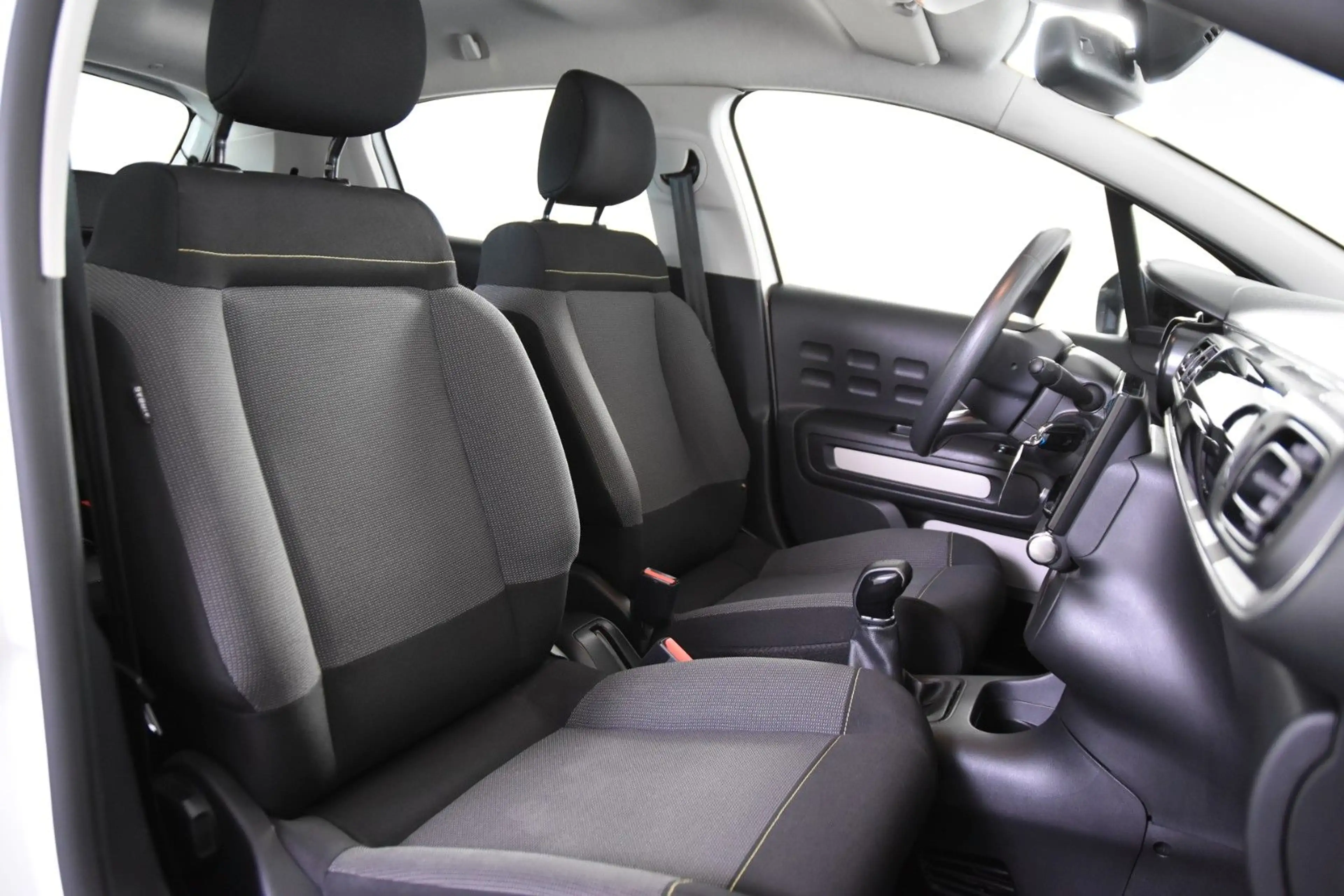 Citroen C3 FEEL *1.Hand*Navi*Carplay*Park ass.* — photo 3