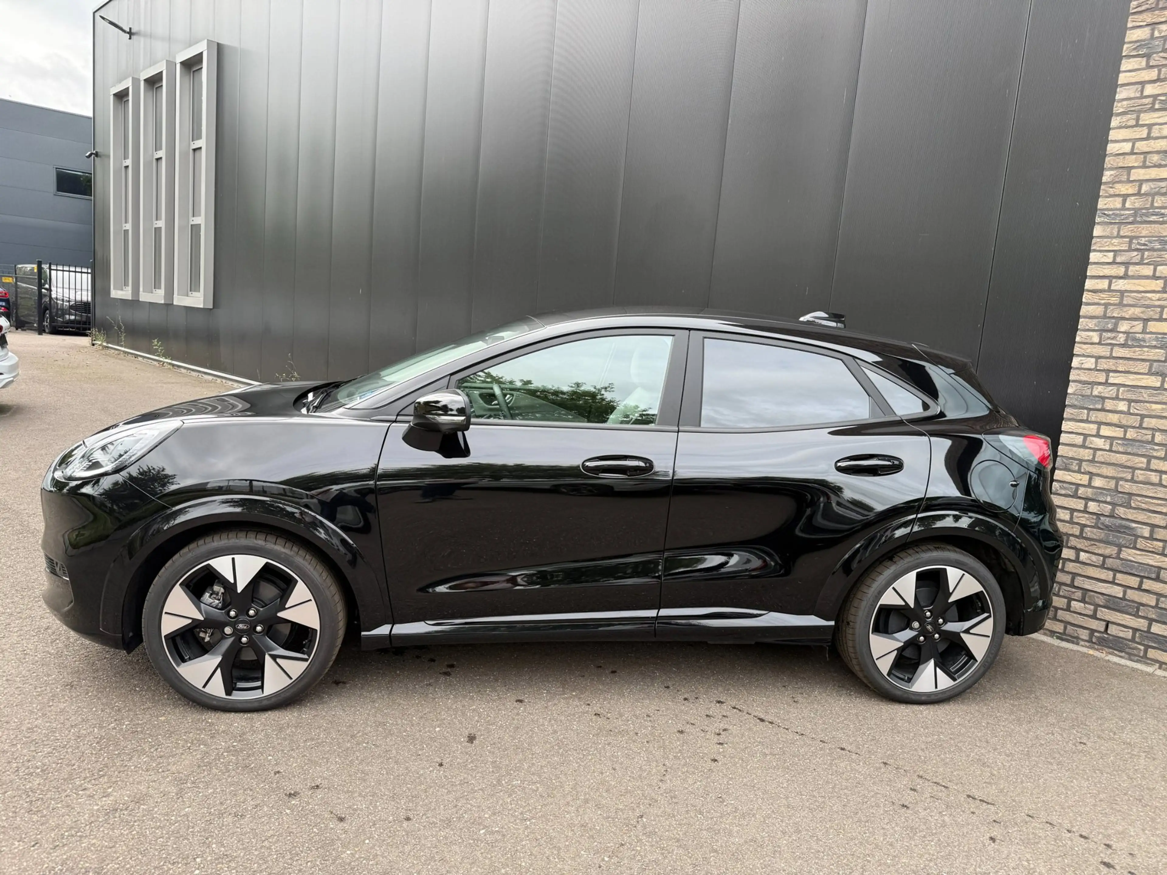 Ford Puma Gen-E Premium 44 kWh Navi, Adop cruise, 360-gr camera, B — photo 2