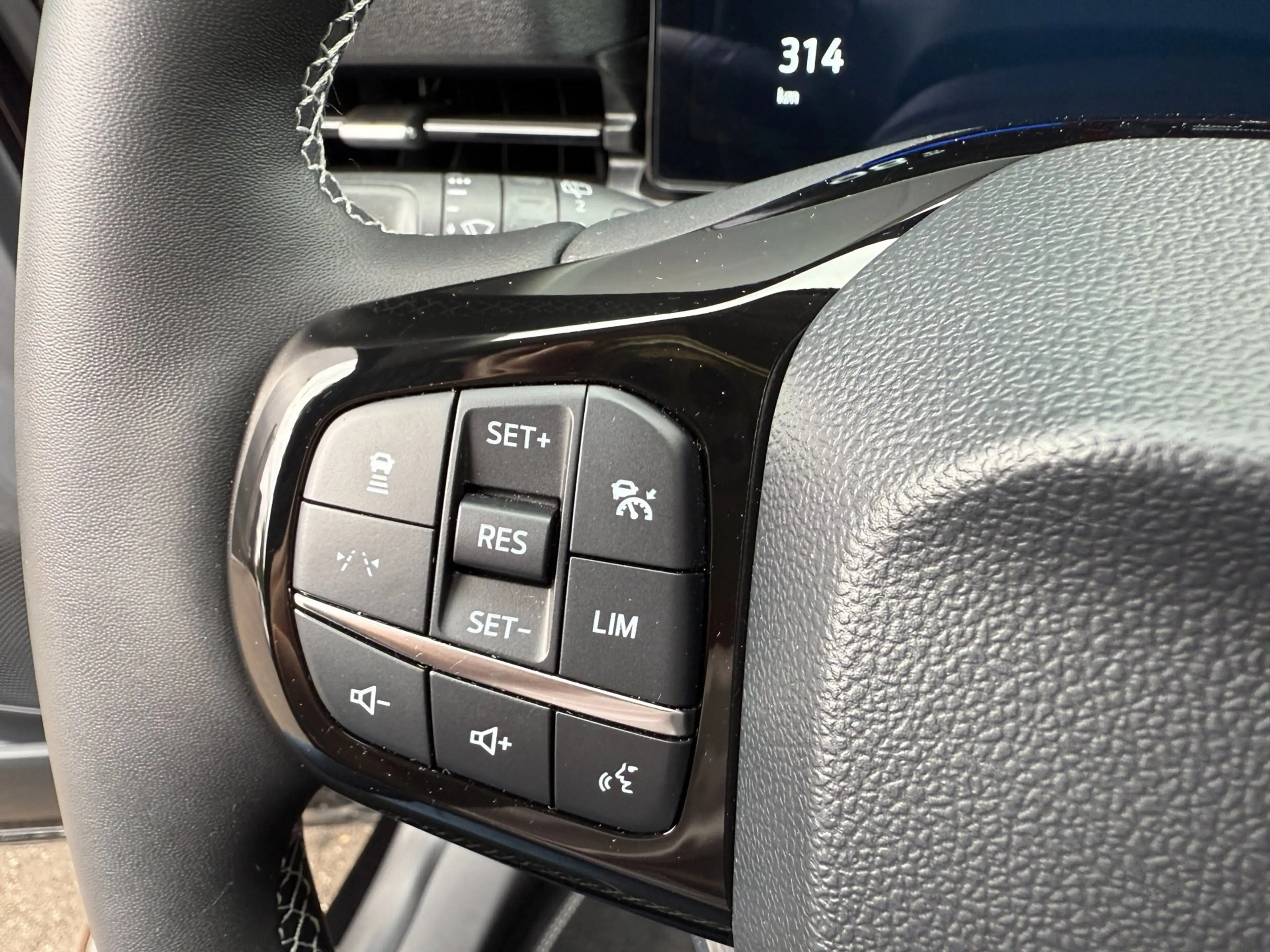 Ford Puma Gen-E Premium 44 kWh Navi, Adop cruise, 360-gr camera, B — photo 14