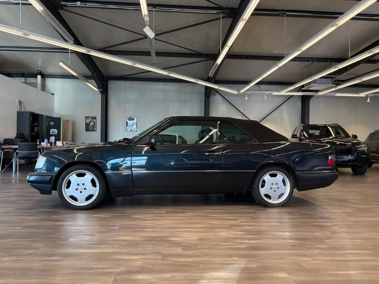 Mercedes-Benz E 220 CABRIO SPORTLINE W124, foto 7