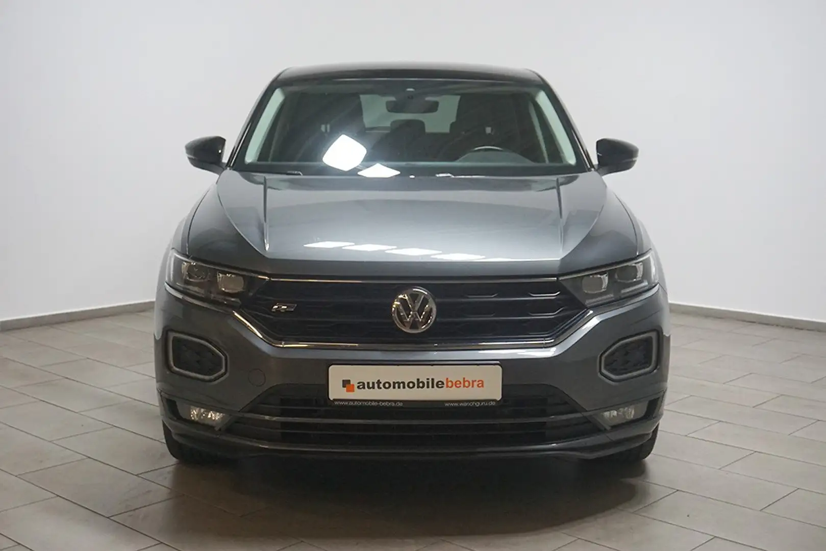 Volkswagen T-Roc 2.0TDI DSG R-Line IQ.Drive AHK SHZ NAVI Grau - 2