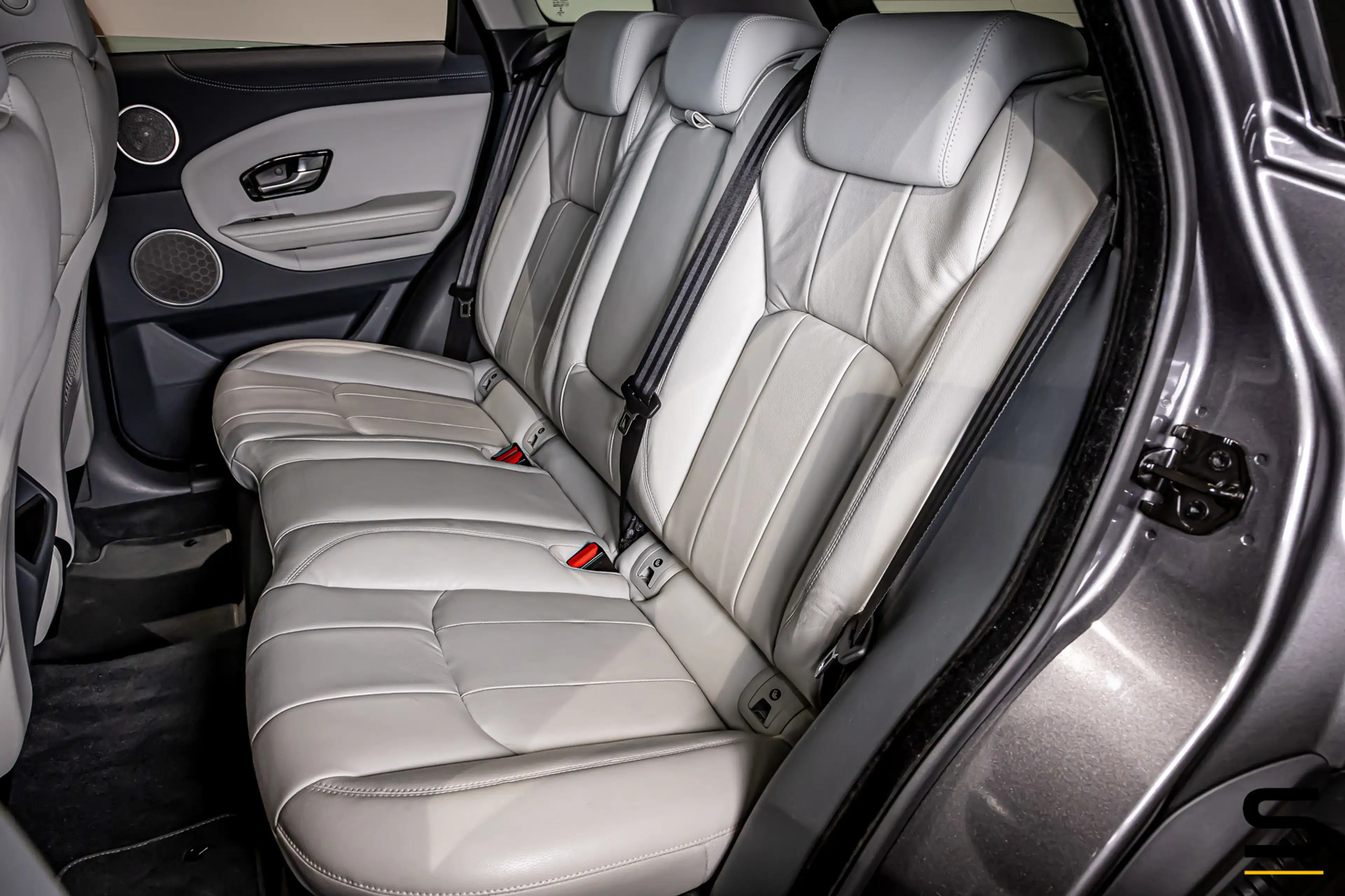 Land Rover Range Rover Evoque 2.0 TD4 HSE|Pano|1eig|NAP|Cam — photo 9