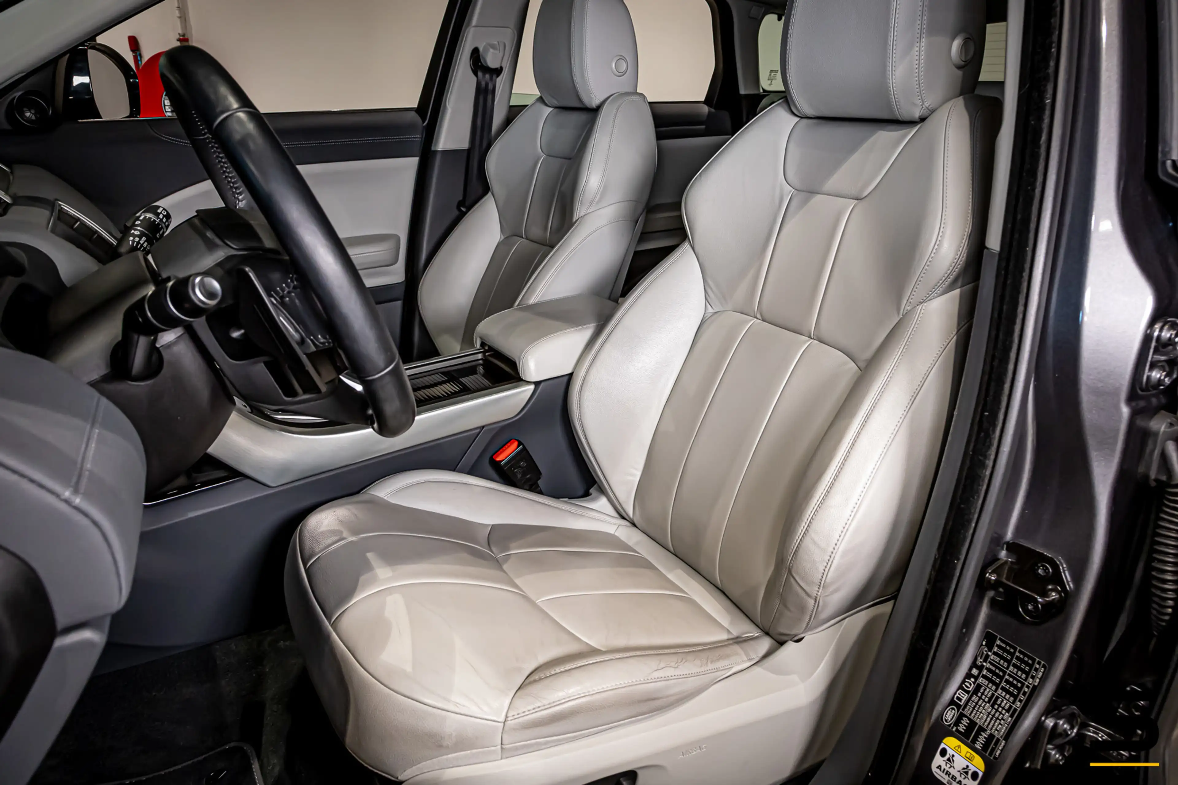 Land Rover Range Rover Evoque 2.0 TD4 HSE|Pano|1eig|NAP|Cam — photo 2