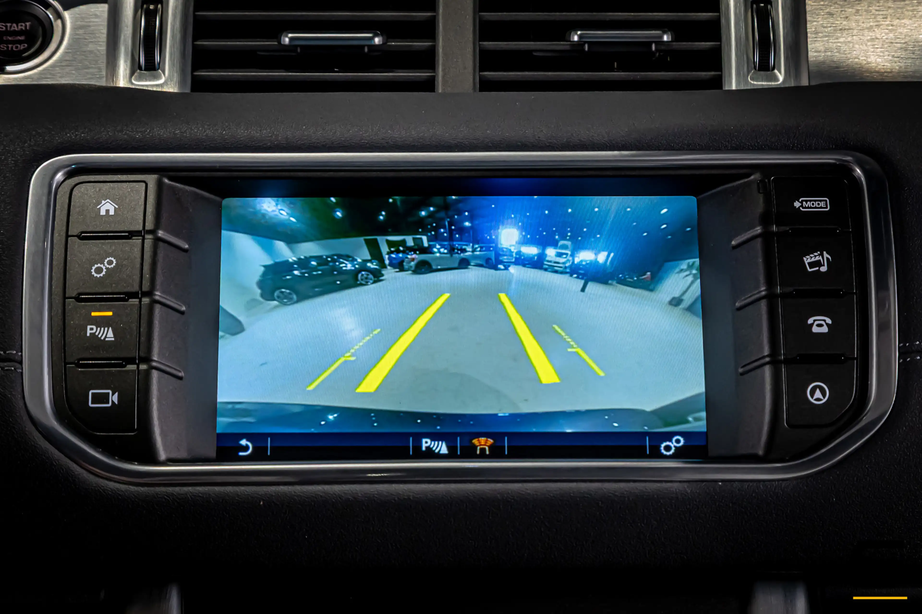 Land Rover Range Rover Evoque 2.0 TD4 HSE|Pano|1eig|NAP|Cam — photo 5