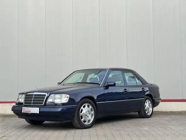 Mercedes-Benz E 420 W124 Deutsch
