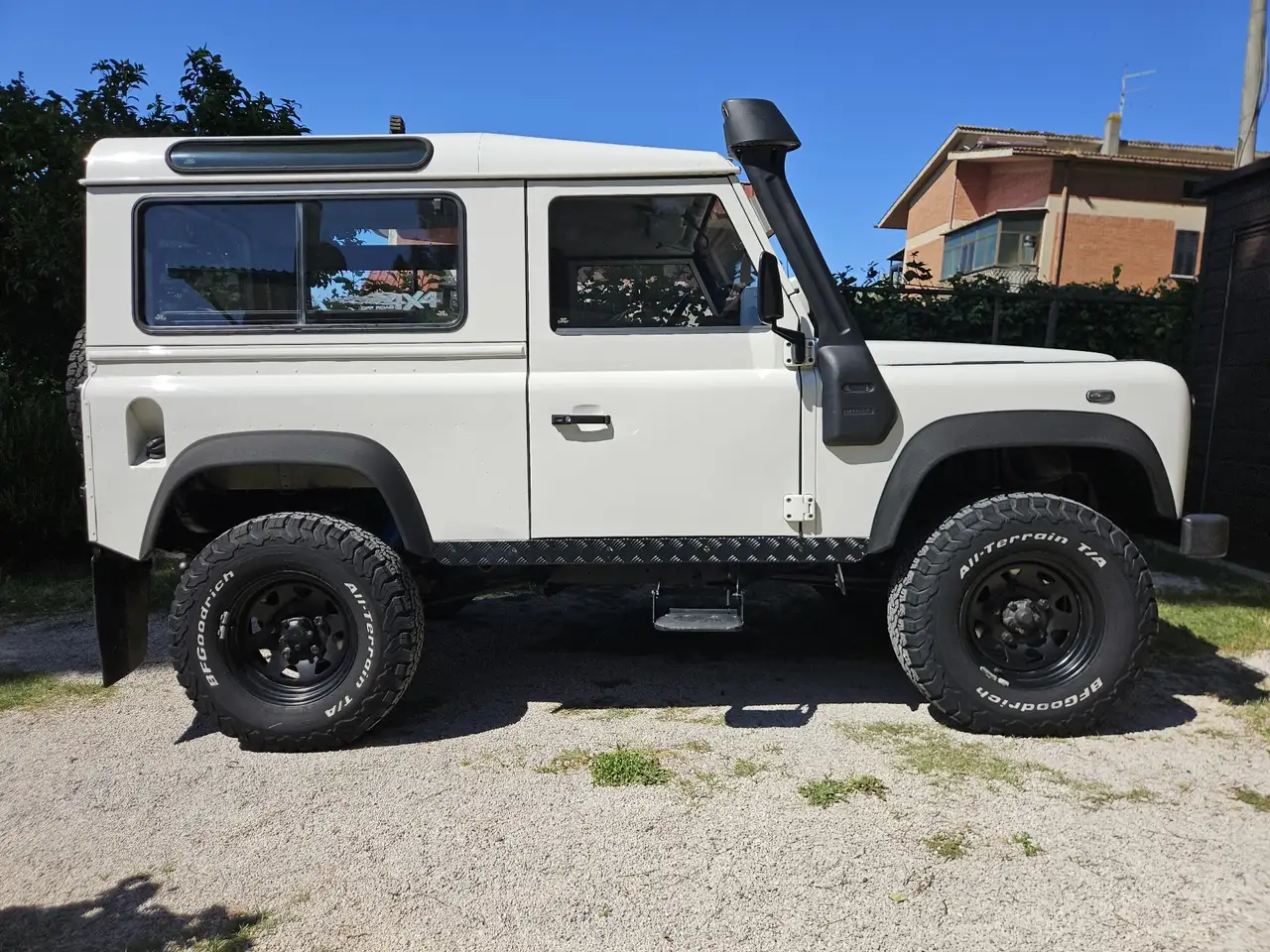 Land Rover Defender 90 2.5 td5 County SW, foto 1