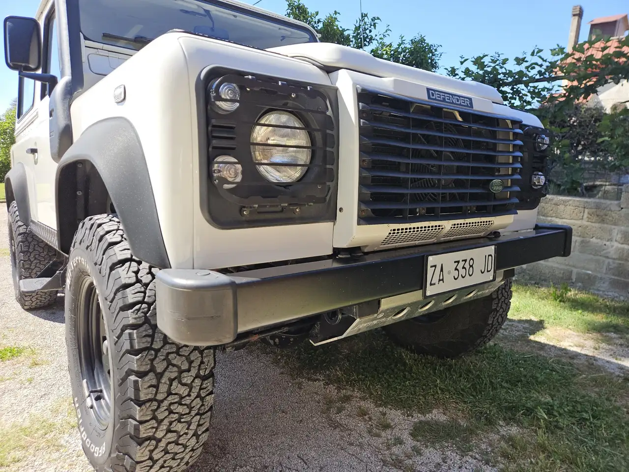 Land Rover Defender 90 2.5 td5 County SW, foto 12