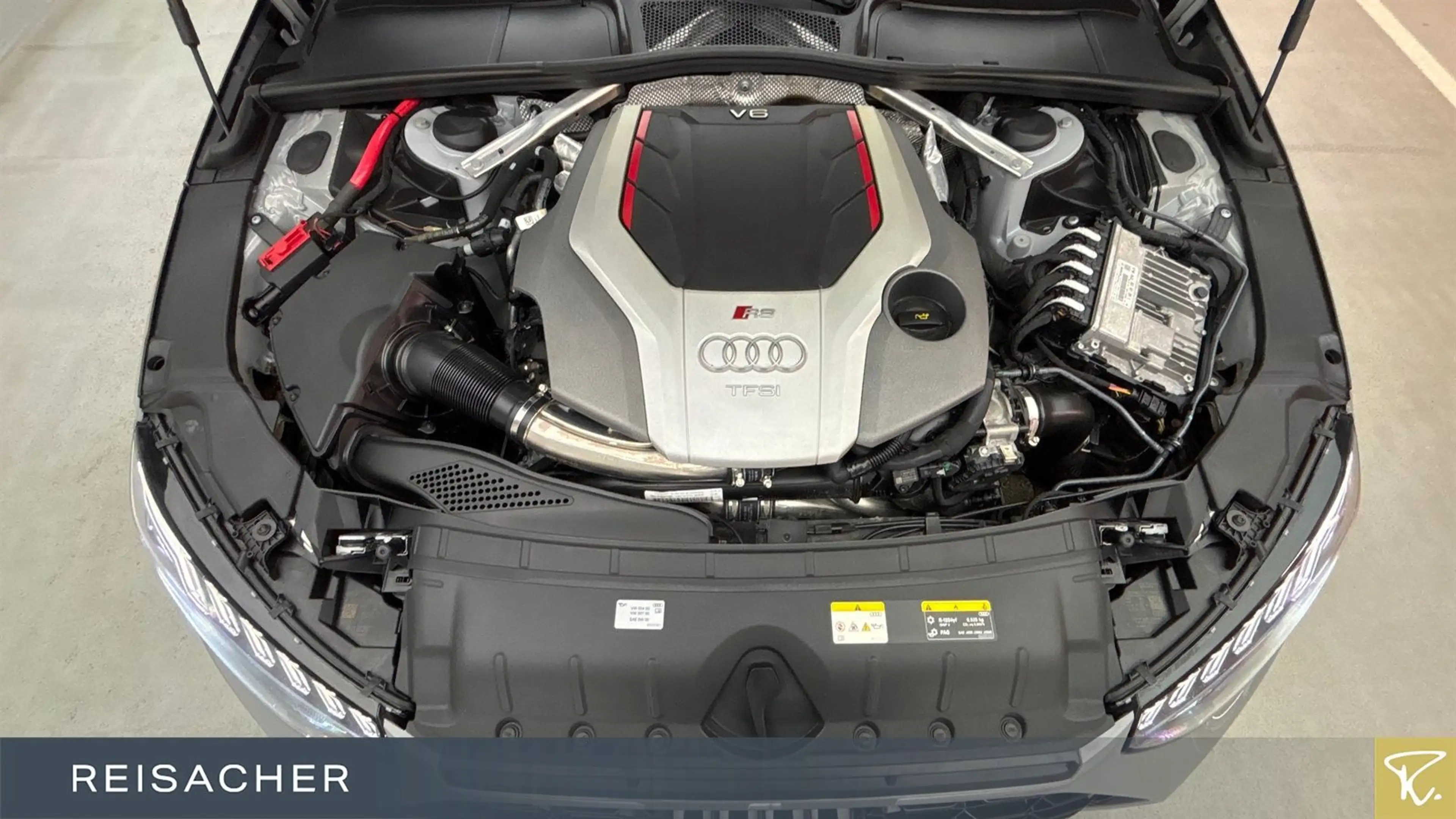 Audi RS4 Avant quattro tiptronic Navi,LED,AHK — photo 7