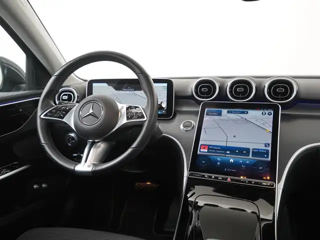 Mercedes-Benz C-Class view 6