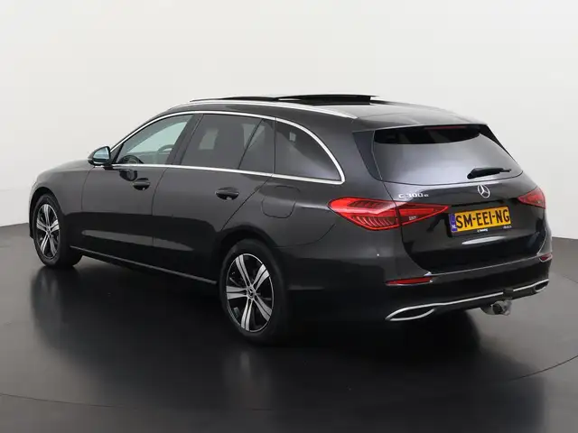 Mercedes-Benz C-Class view 7