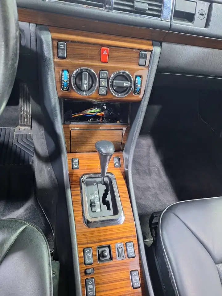 Mercedes-Benz 300, foto 10