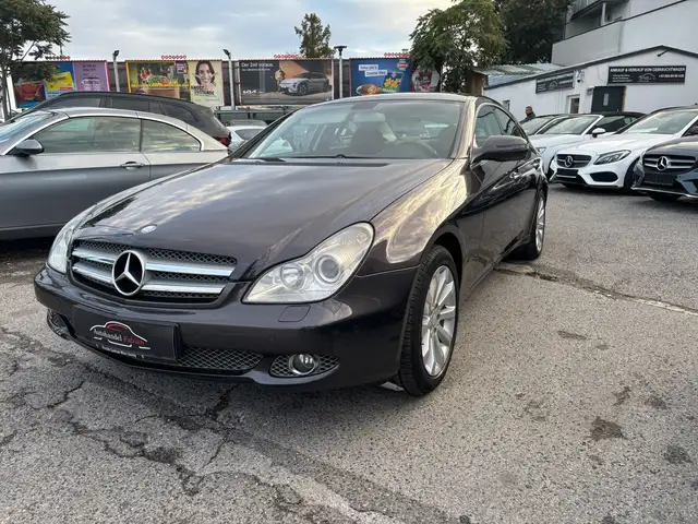 Mercedes-Benz CLS 350 CGI Autom. 292PS Servicegepfl. Holz und Leder