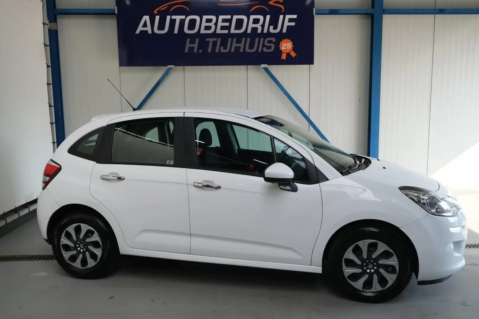 Citroen C3 1.6 e-HDi Tendance Wit - 2