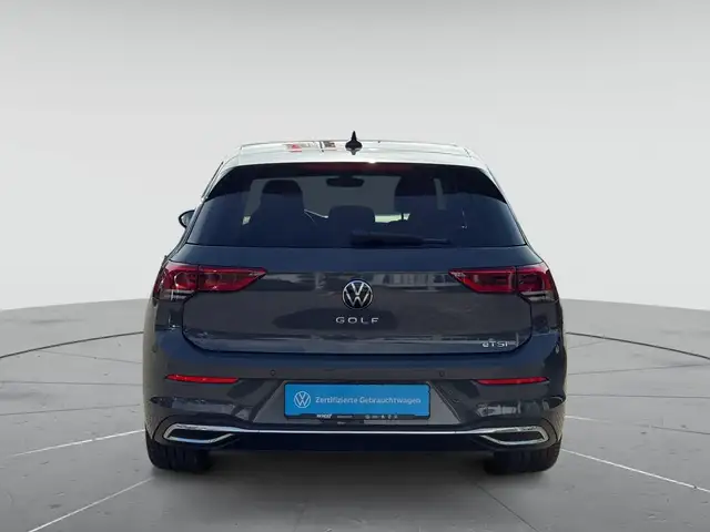 Volkswagen Golf view 7