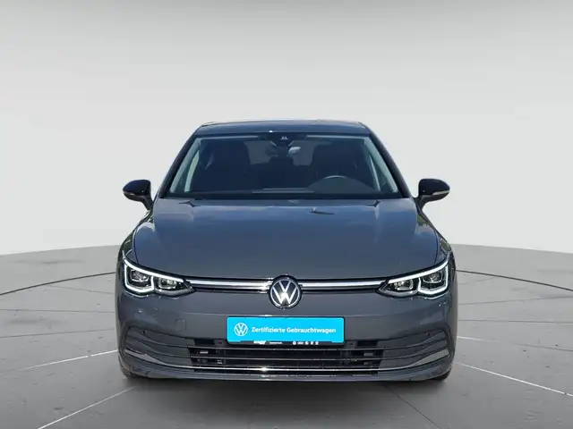 Volkswagen Golf view 2