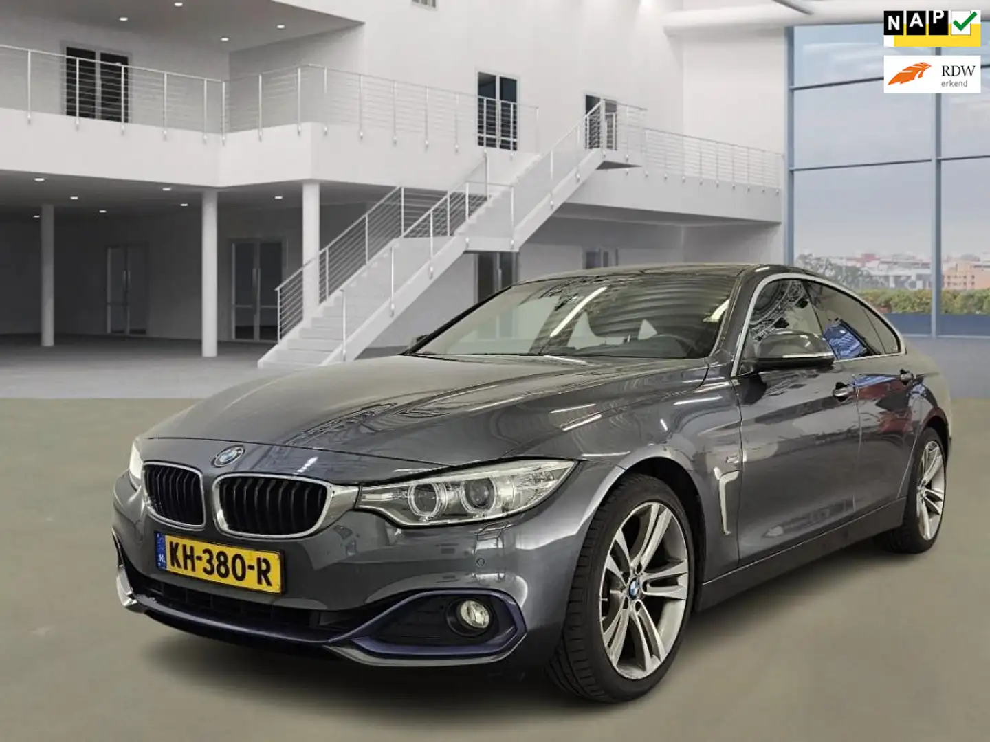 BMW 418 4-serie Gran Coupé 418i Centennial Executive / NL Gris - 1