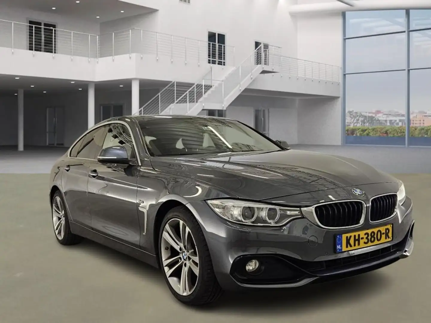 BMW 418 4-serie Gran Coupé 418i Centennial Executive / NL Gris - 2