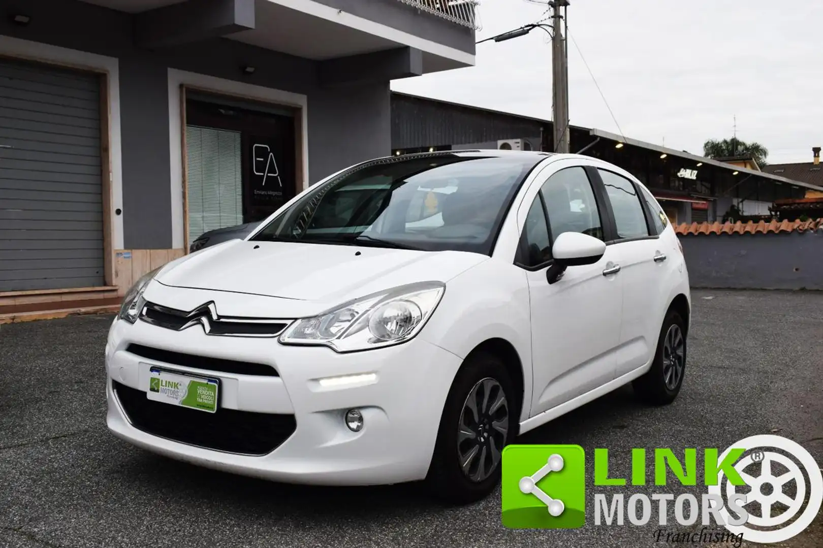 Citroen C3 1.4 VTi 95 GPL airdream Exclusive Weiß - 1