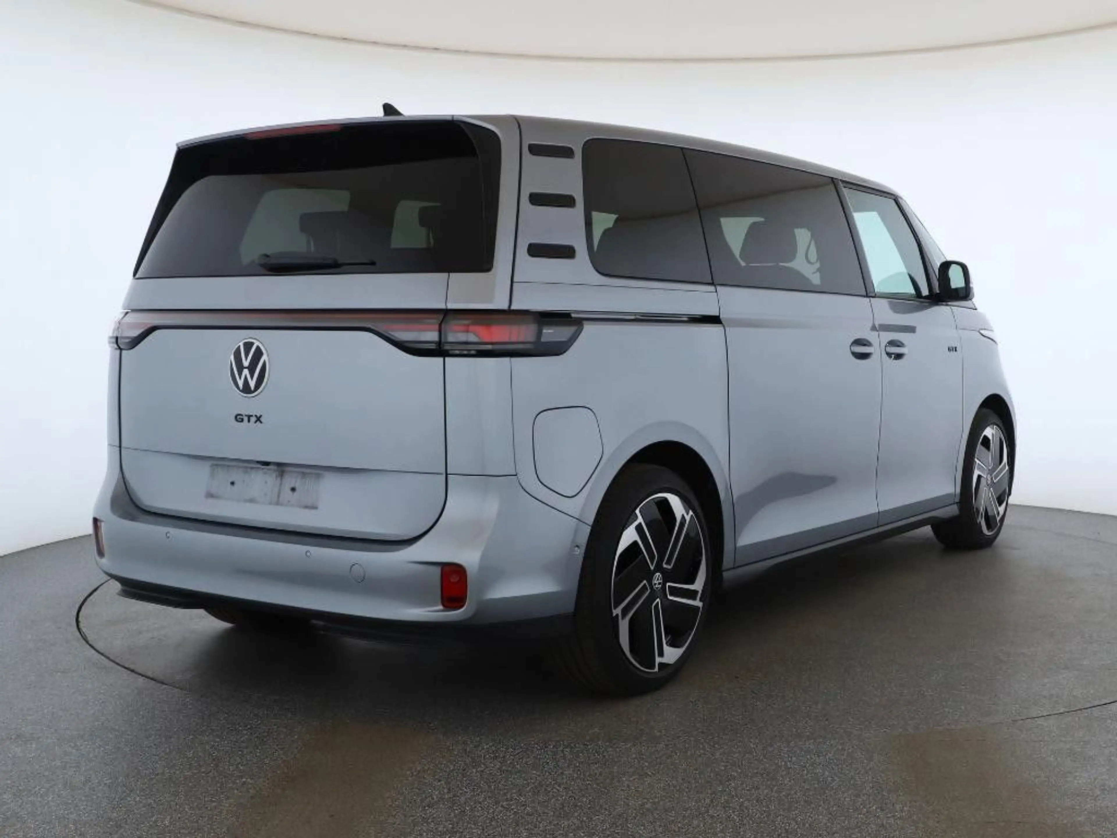 Volkswagen ID. Buzz GTX LR 4M ACC AHK HuD 3ZK H&K WP SHZ — photo 3