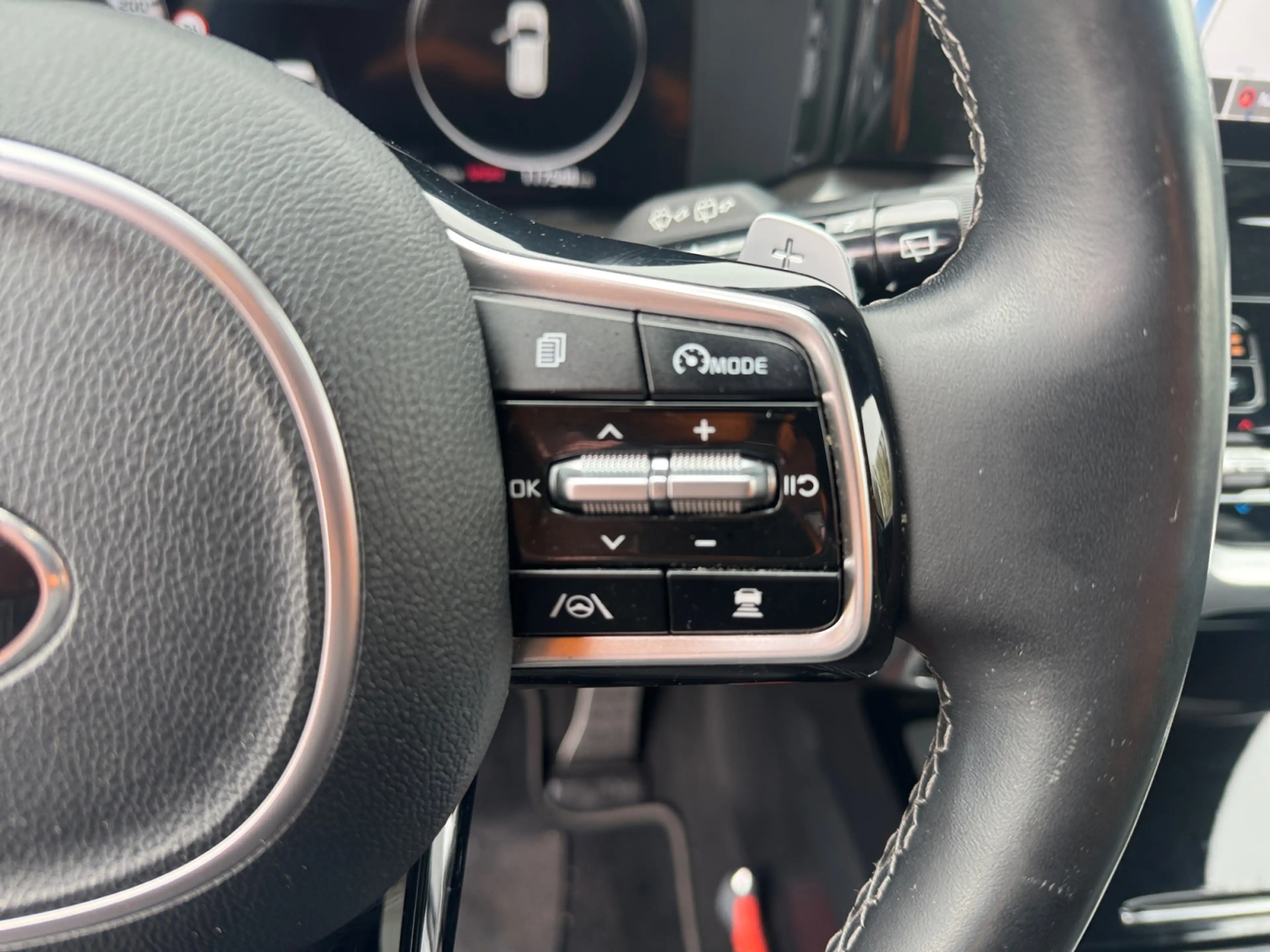 Kia Sorento 1.6 T-GDI Plug-in Hybrid 4WD ExecutiveLine 7 Pers- — photo 15