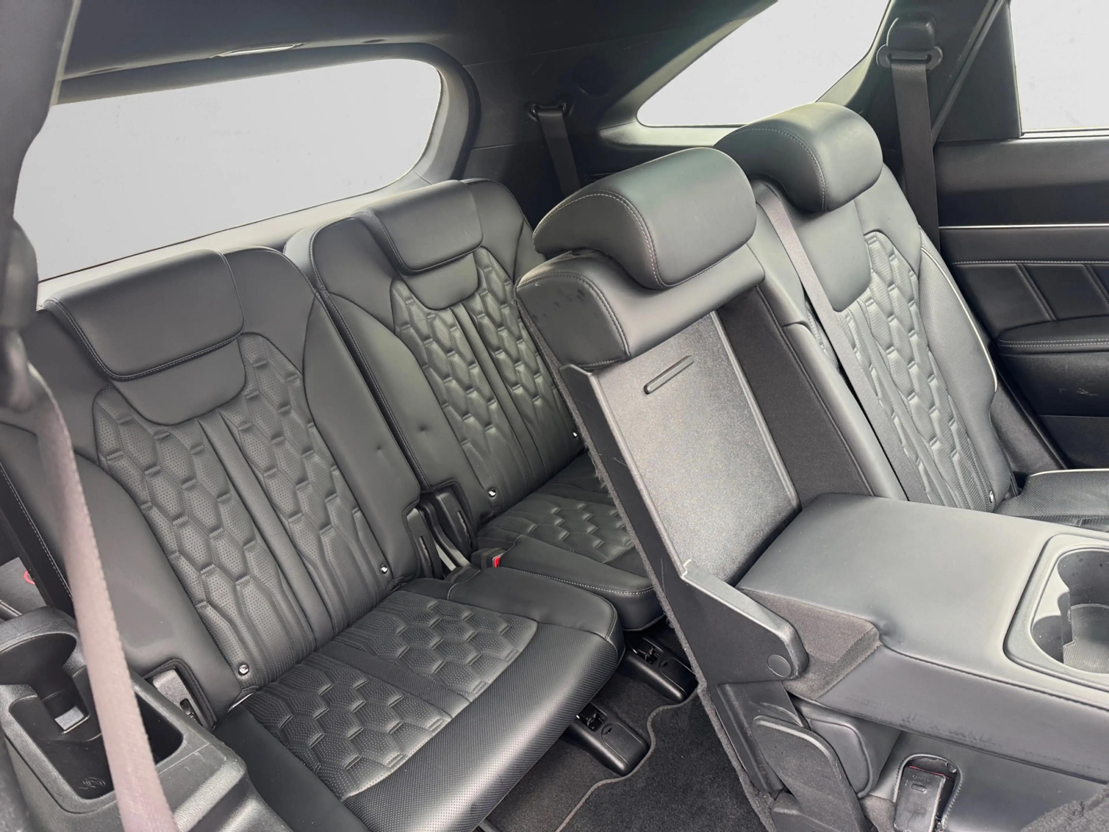 Kia Sorento 1.6 T-GDI Plug-in Hybrid 4WD ExecutiveLine 7 Pers- — photo 3