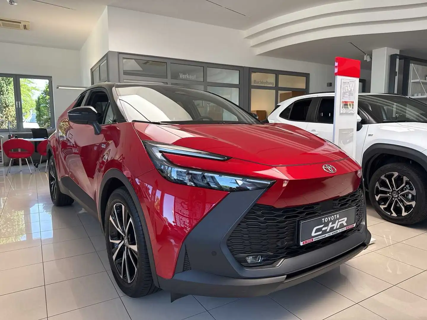 Toyota C-HR 2.0 Hybrid Team Deutschland Technik Paket, LED, Na Rouge - 1