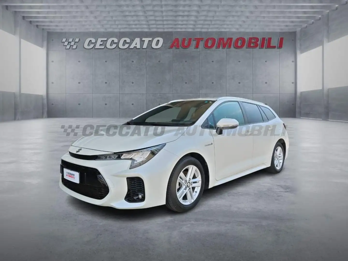 Suzuki Swace Swace 1.8h Cool e-cvt Білий - 1