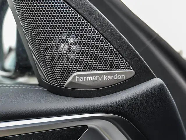 BMW 4 Series view 8