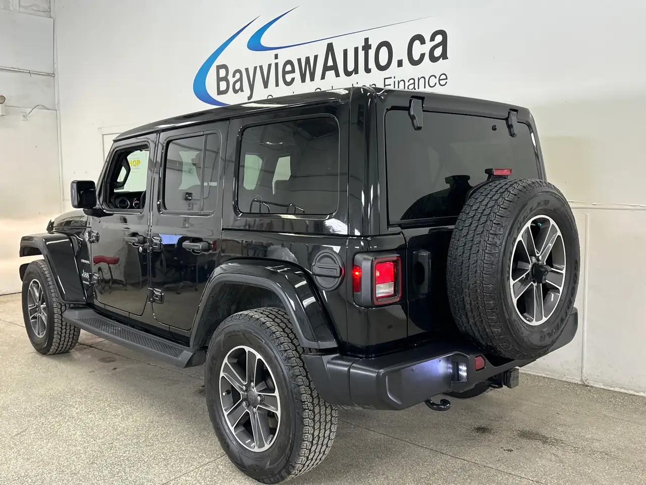 Jeep Wrangler снимка Jeep Wrangler