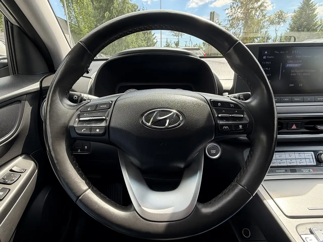 Hyundai KONA снимка Hyundai KONA