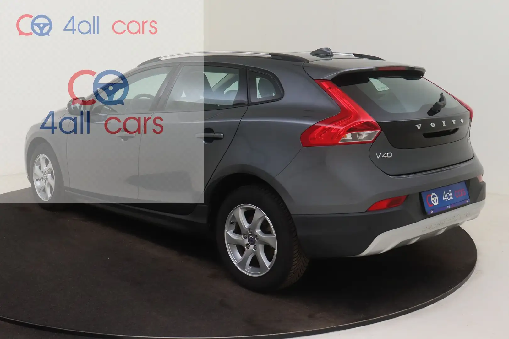 Volvo V40 3139 D2 Momentum Gris - 2