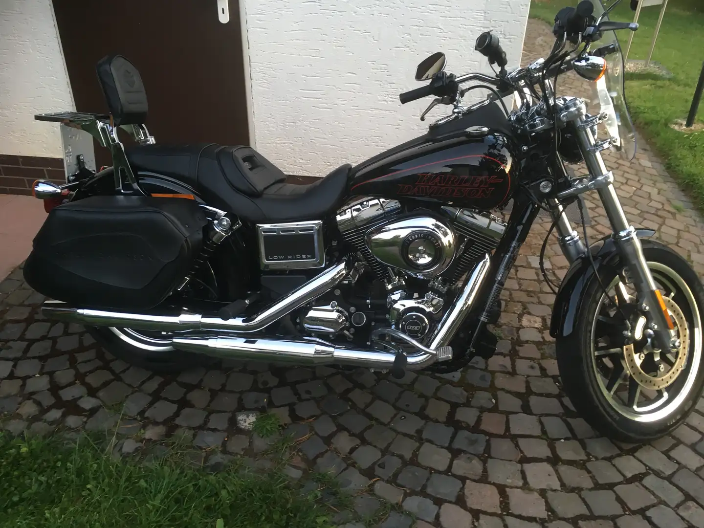 Harley-Davidson Dyna Low Rider FXDL 103 Negru - 1
