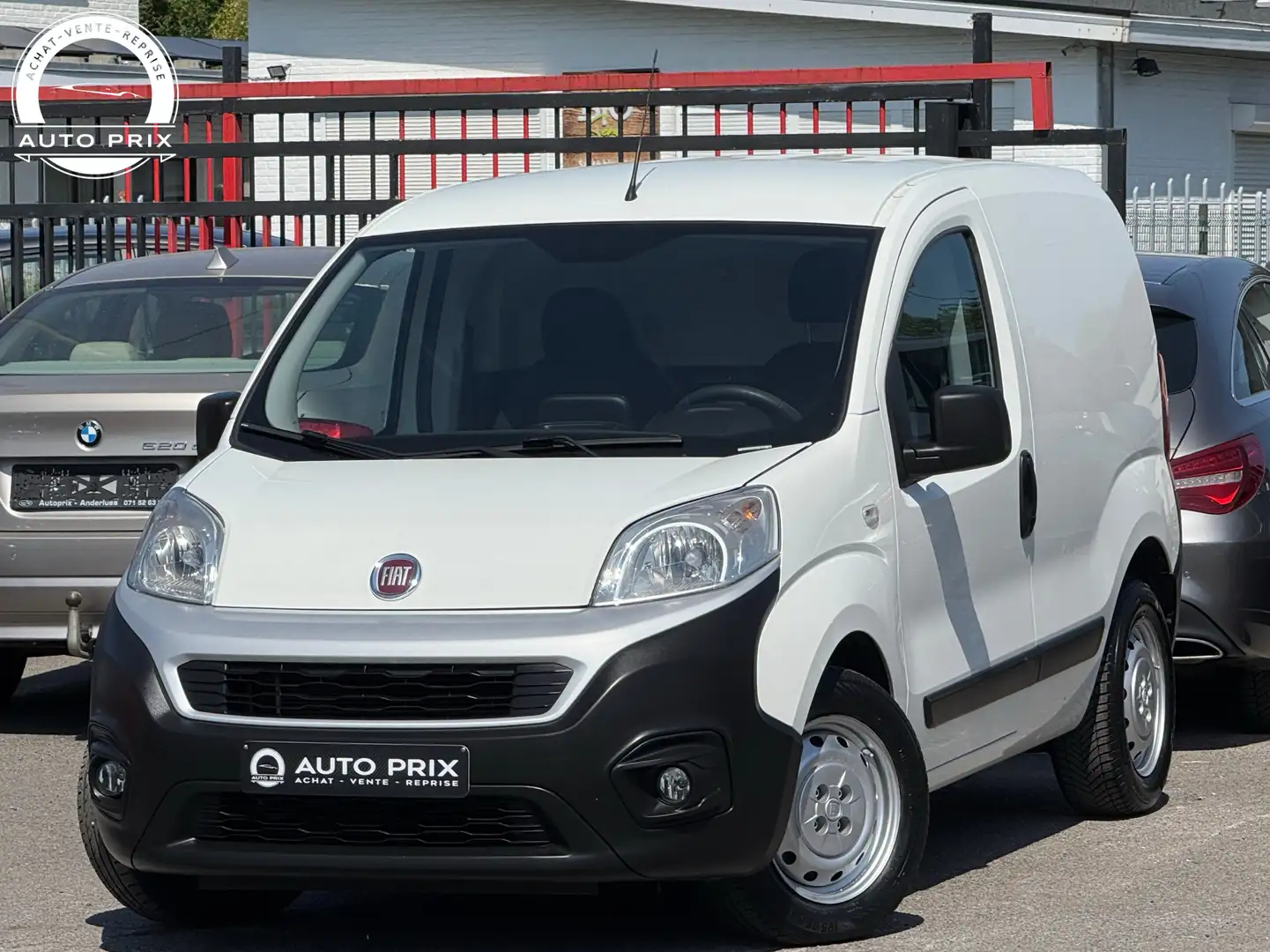Fiat Fiorino 1.3 Multijet Pack Professionnel Navi PDC Clim Blanc - 1
