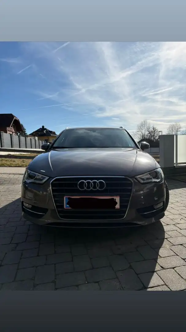 Audi A3 SB 1,4 TFSI Ambition Grau - 1