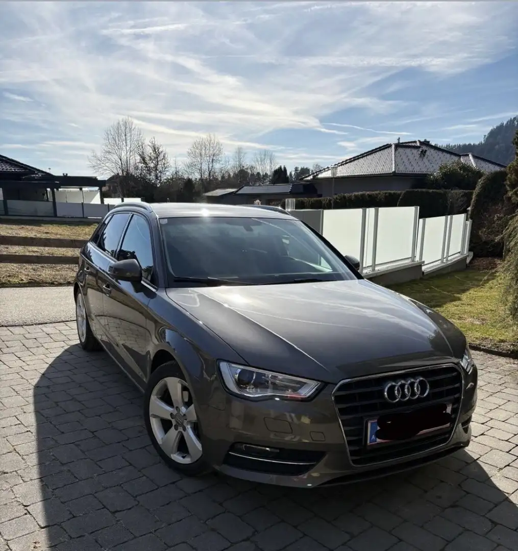 Audi A3 SB 1,4 TFSI Ambition Grau - 2