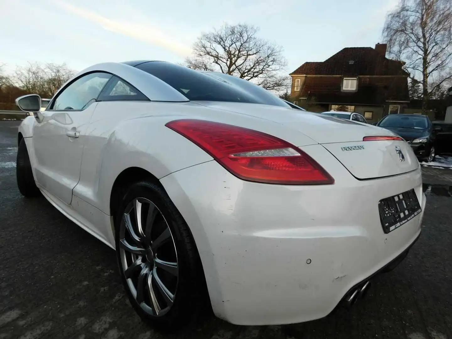 Peugeot RCZ 1.6 155 THP Automatik Weiß - 2