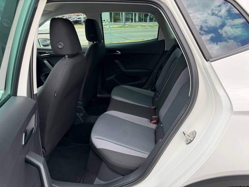 SEAT Arona Style **PDC**Klima** — photo 8
