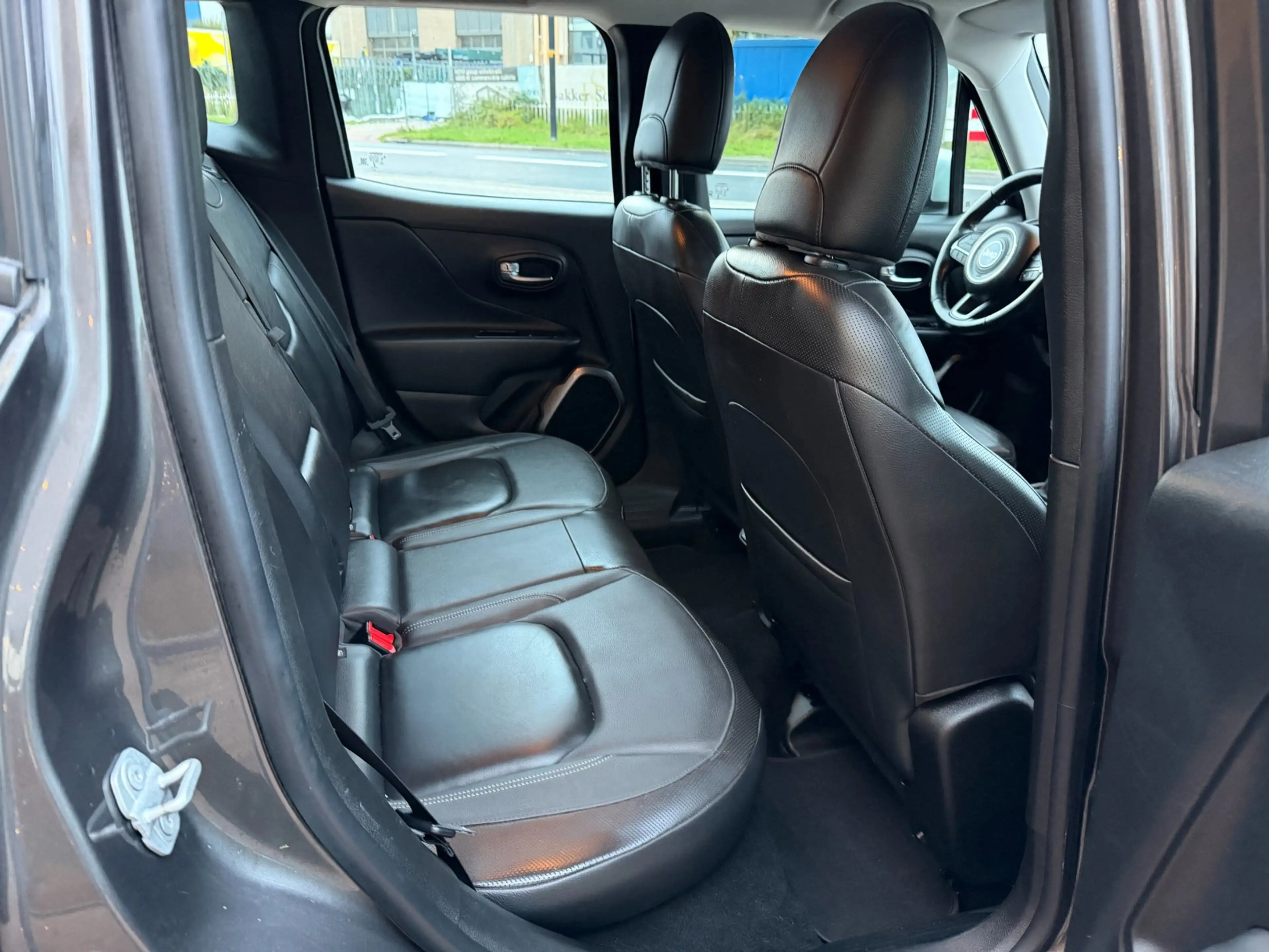 Jeep Renegade 1.4 MultiAir Limited Clima|ACC|Carplay|GoedOH — photo 9