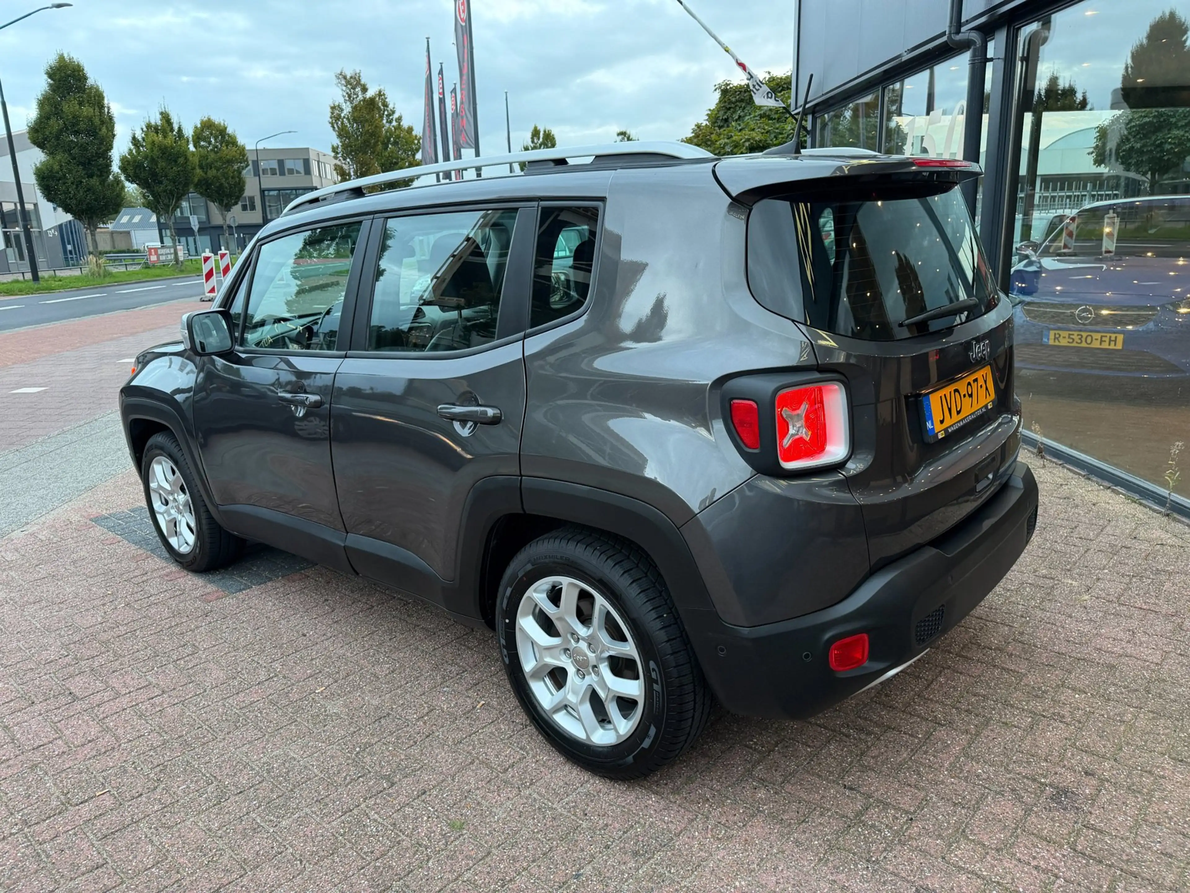 Jeep Renegade 1.4 MultiAir Limited Clima|ACC|Carplay|GoedOH — photo 7