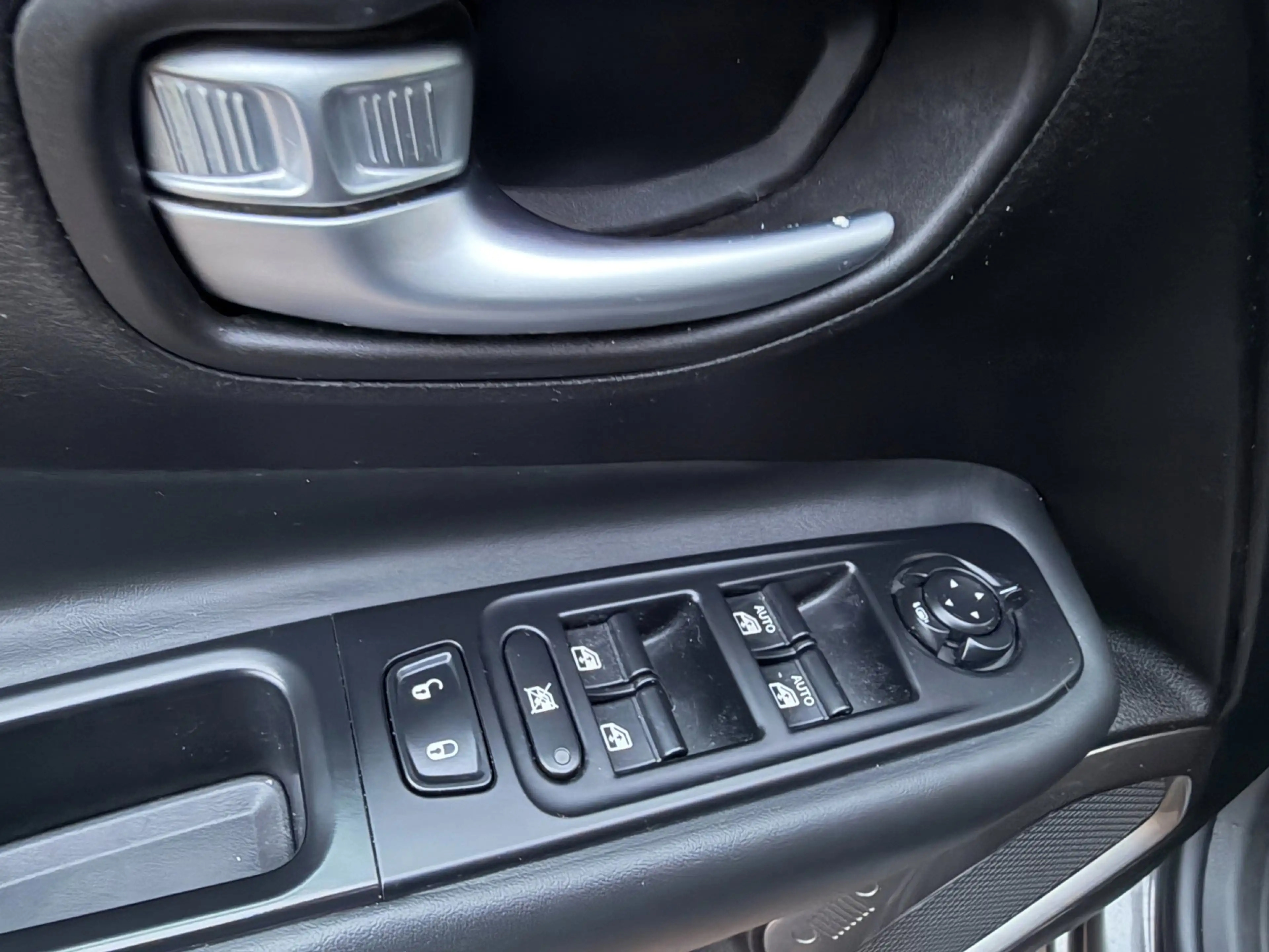 Jeep Renegade 1.4 MultiAir Limited Clima|ACC|Carplay|GoedOH — photo 11