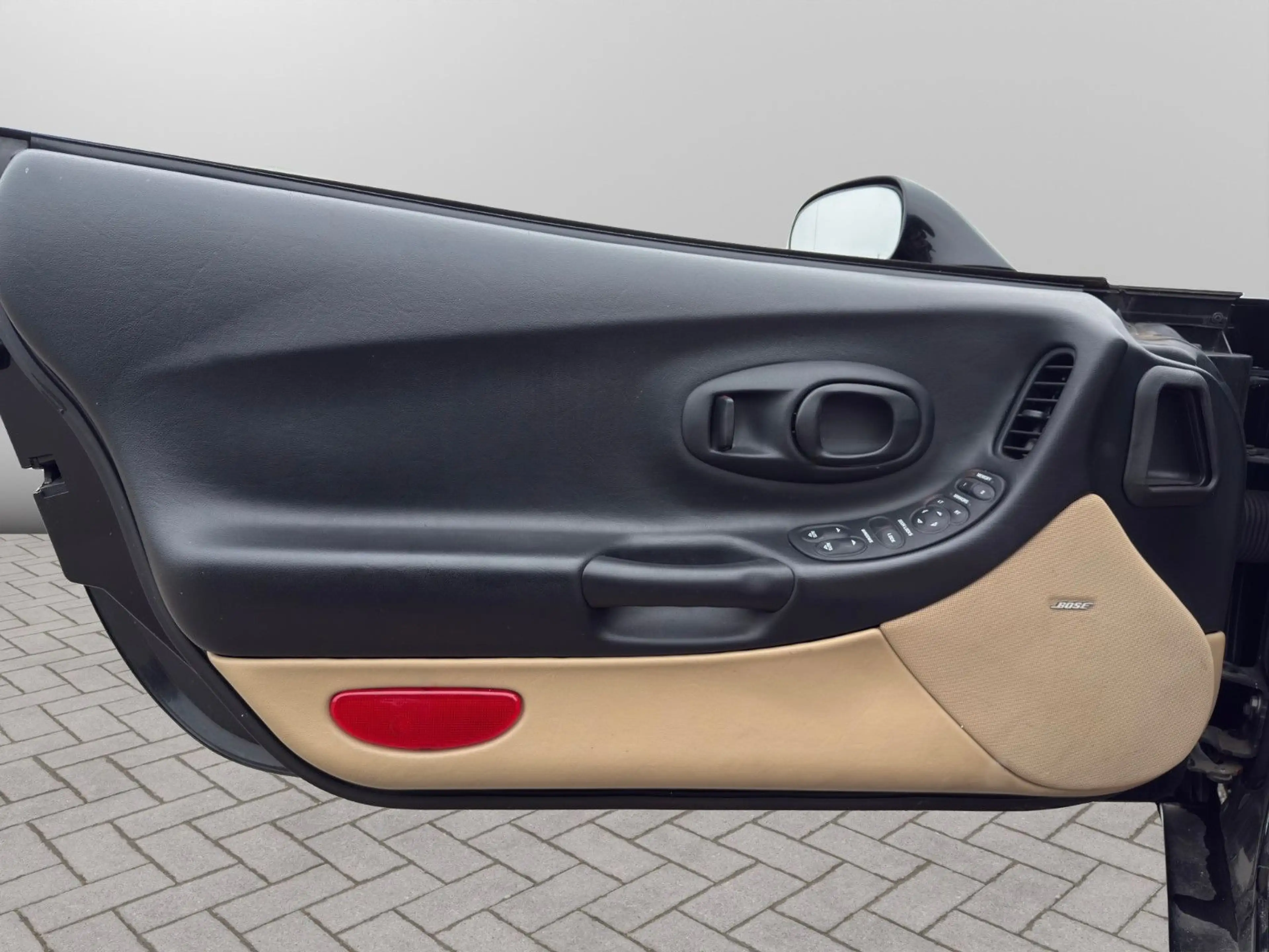 Corvette C5 5.7 Cabrio Autom. *GUTER ZUSTAND*HUD*TÜV NEU* — photo 13