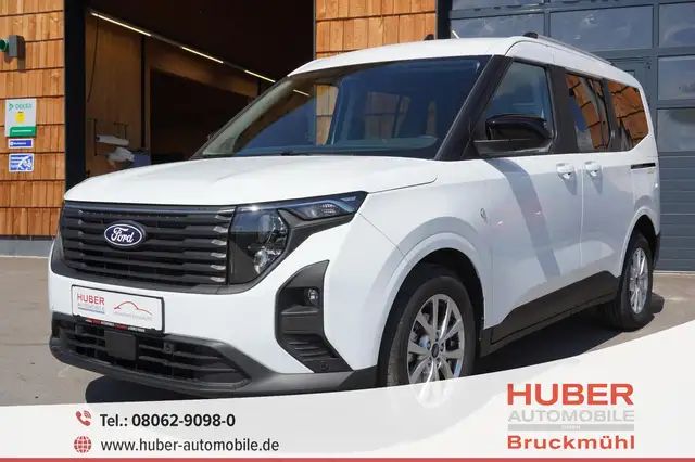 Ford Tourneo Courier 1.0l 92kW EcoBoost KAT TITANIUM CARPLAY/KAMERA/...