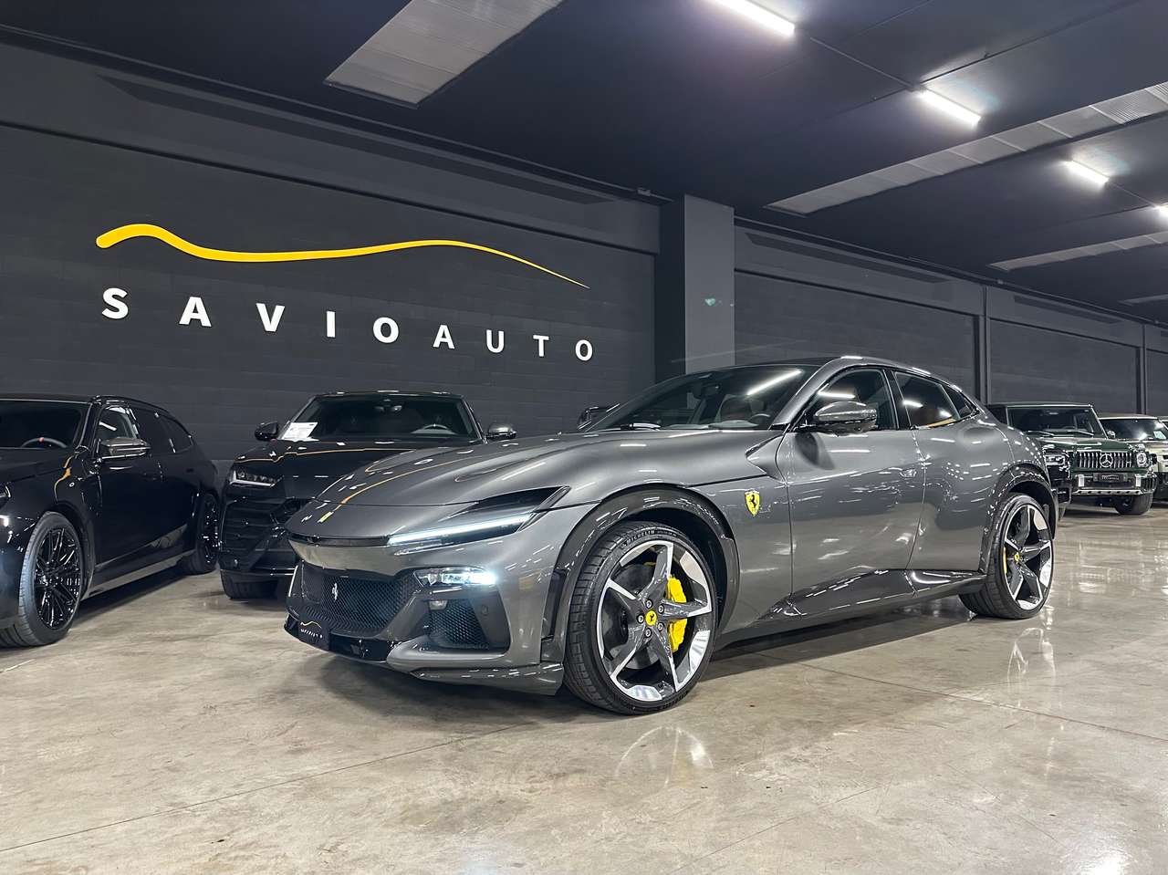 Ferrari Purosangue Grigio Silverstone - IVA esposta