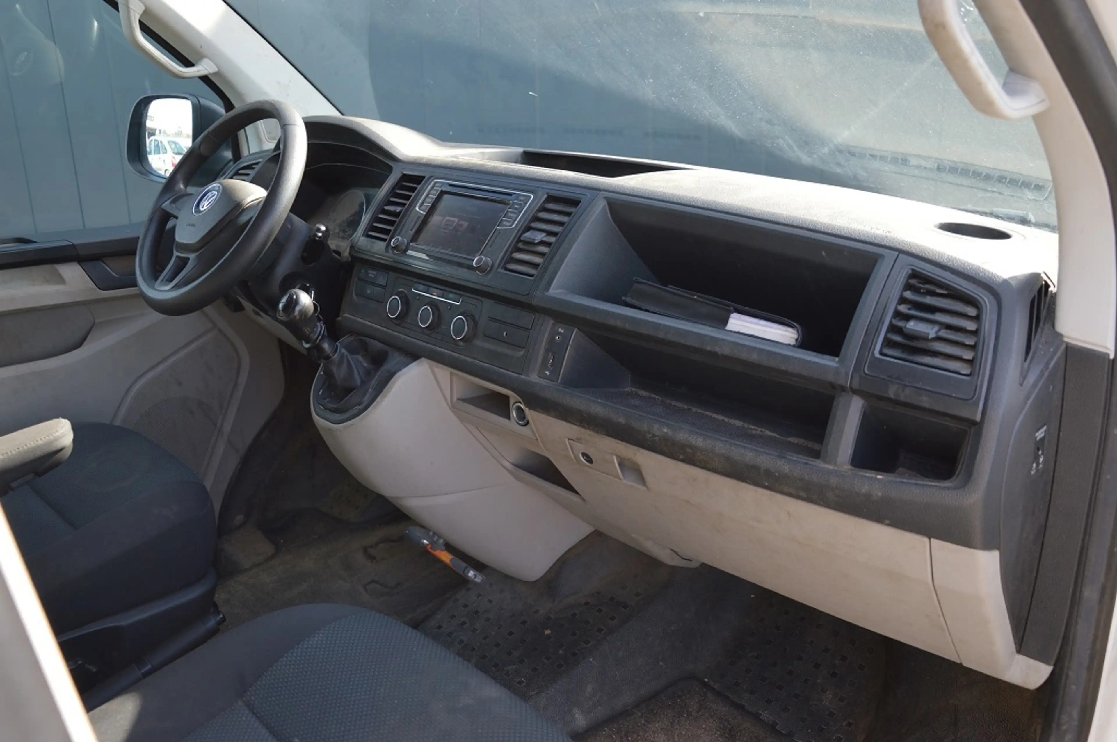 Volkswagen Transporter 2.0 TDI L1H1 Comfortline 102PK Euro 5 Airco schuif — photo 5