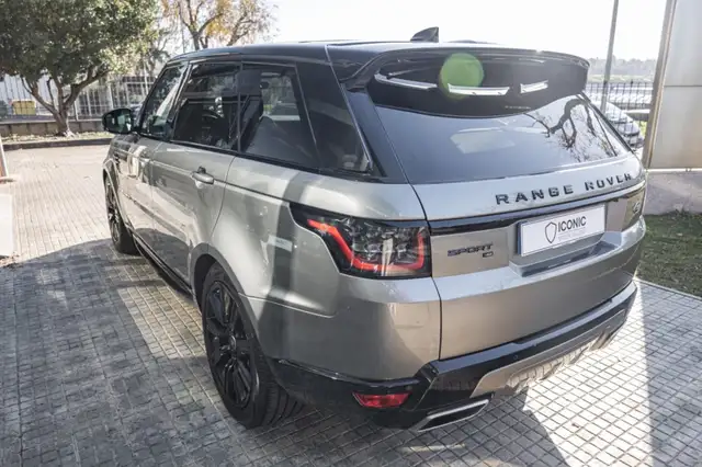 Land Rover Range Rover Sport view 12