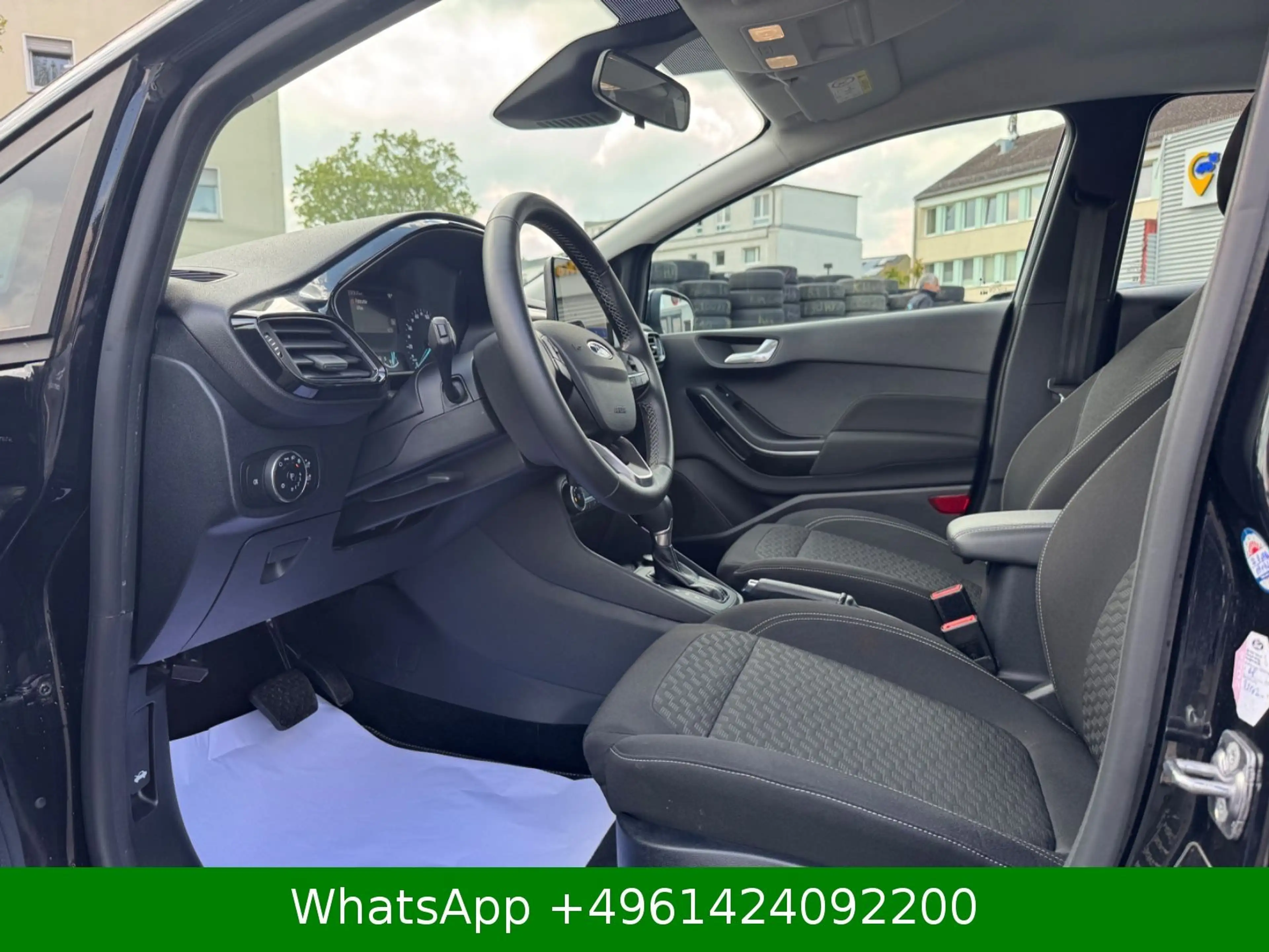 Ford Fiesta Titanium AUTOM|LED|SPURHALTE — photo 13