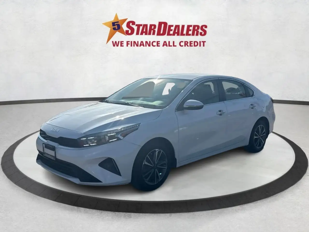 Kia Forte снимка Kia Forte