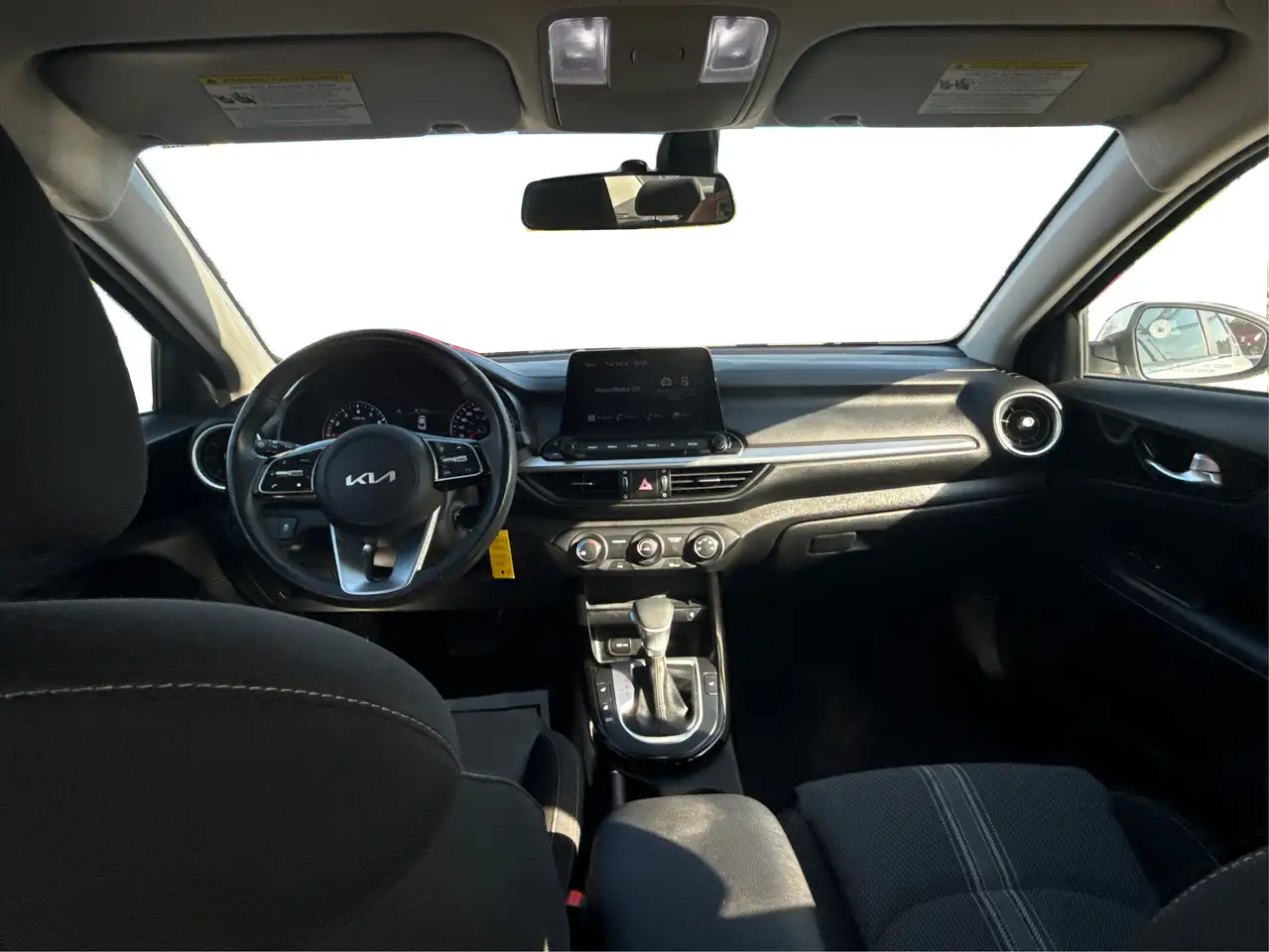 Kia Forte снимка Kia Forte